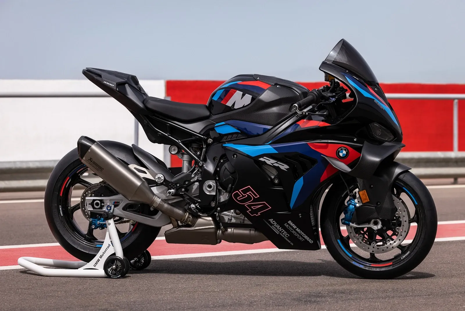 BMW M 1000 RR - Image 2