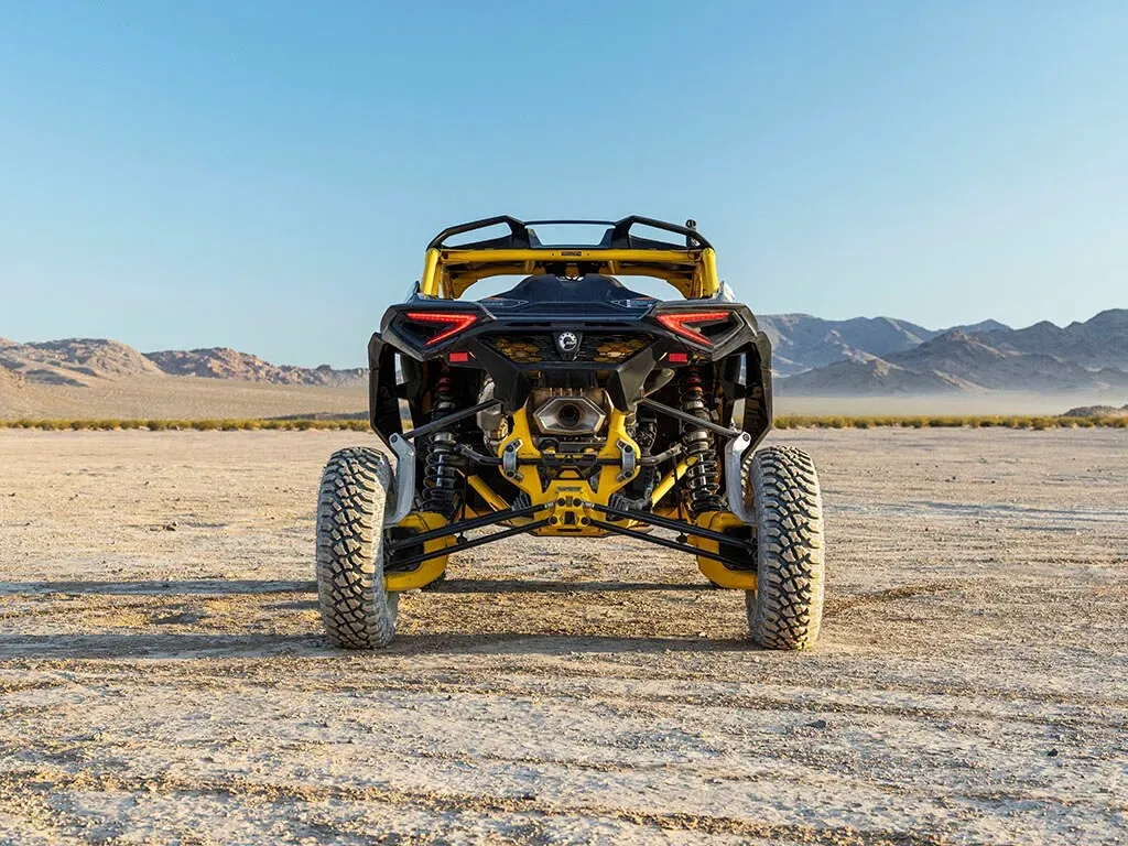 Can-Am Maverick R MAX X RC - Image 3