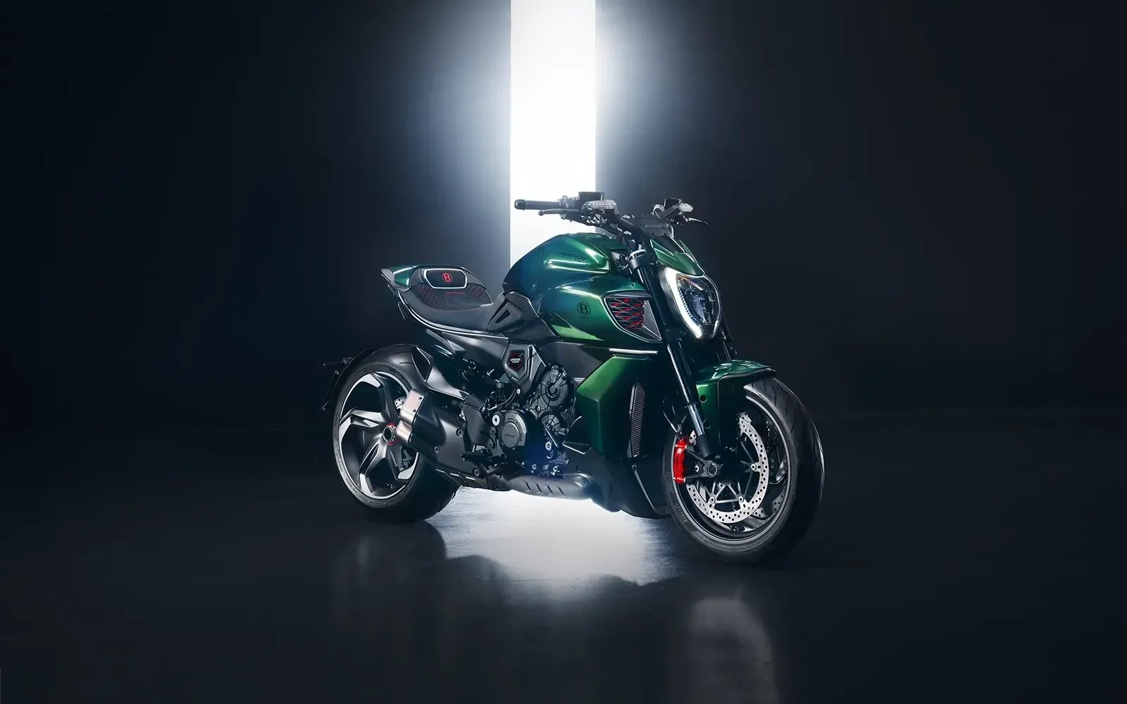 Ducati Diavel for Bentley - Image 3