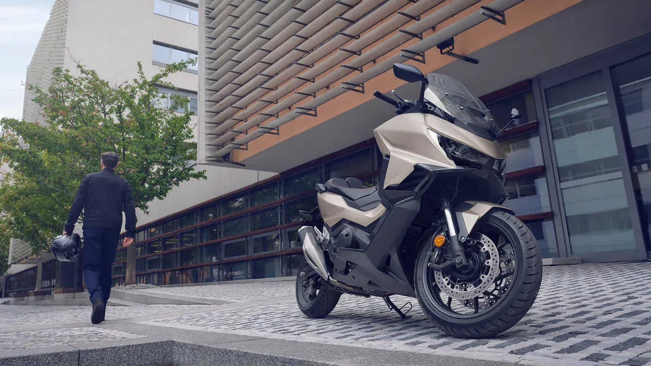 Honda Forza 750 - Image 4