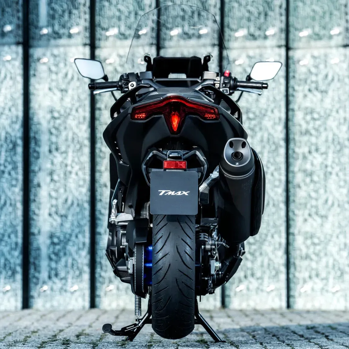 Yamaha TMAX 560 - Image 2