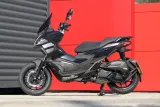 Aprilia SR GT 3