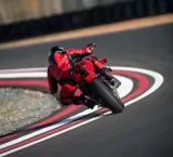 Ducati Streetfighter V4 5