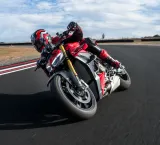 Ducati Streetfighter V4 4