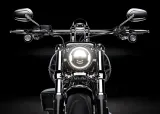 Harley-Davidson Breakout 3