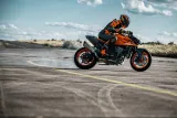 KTM 990 DUKE 6