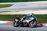 Suzuki GSX-R750 3