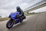 Yamaha R9 2